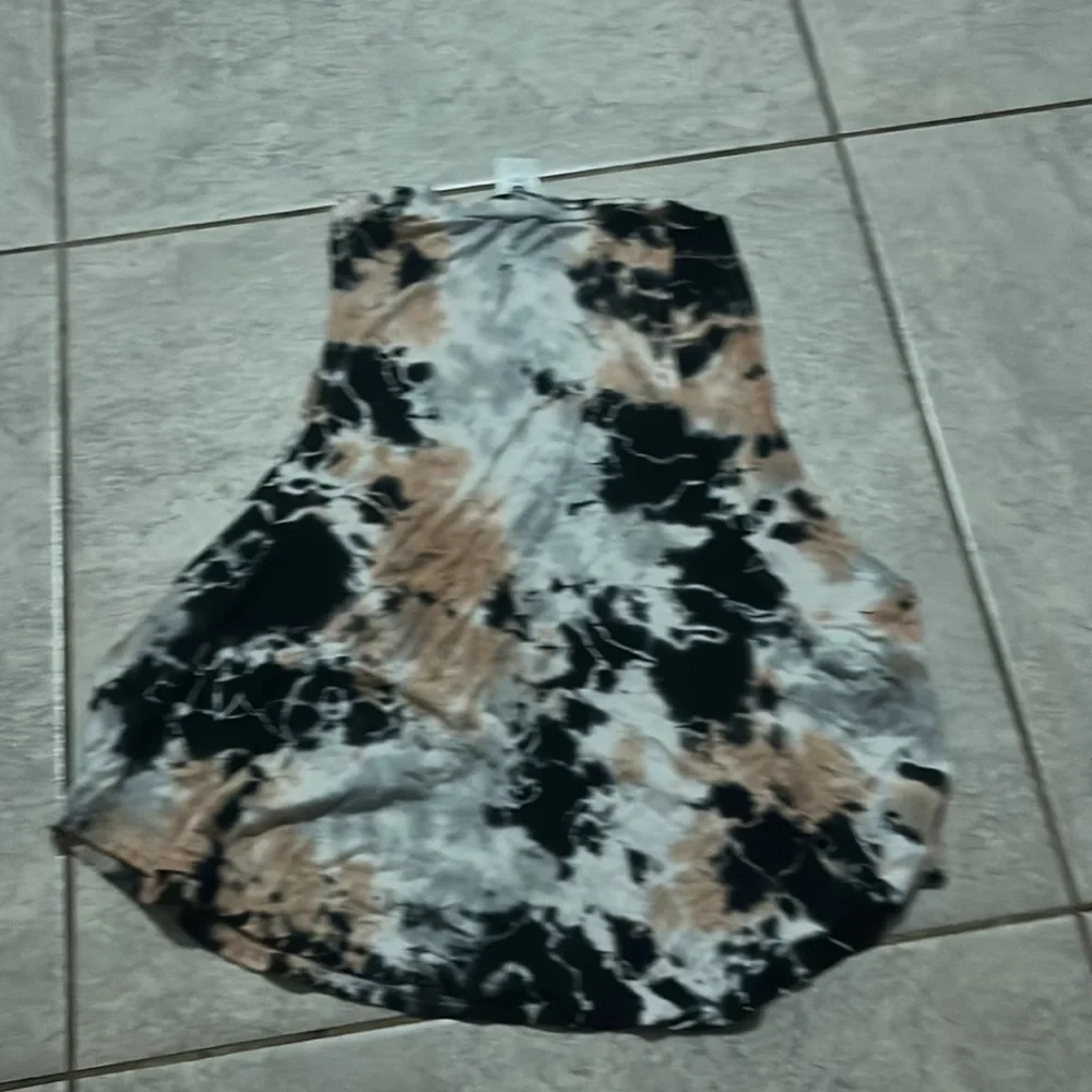 Shirt - Picture 2 of 2